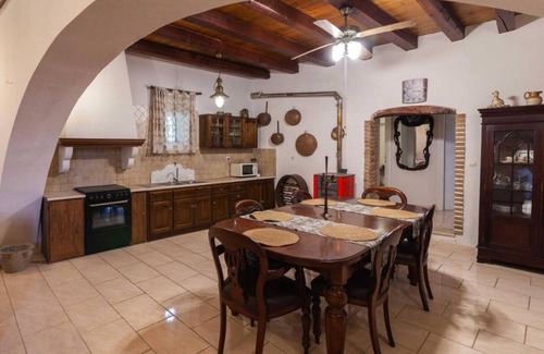 Dafnata Cabaña | 2ª casa de la finca histórica poeta Gerasimo Marcora