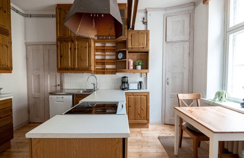Etu-Toolo Apartamento | 2ndhomes Bright 125m2 4BR Center Apt