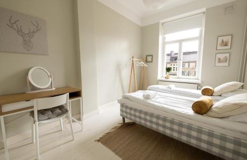 Ullanlinna Apartamento | 2ndhomes Bright & Modern 1BR Home in Ullanlinna