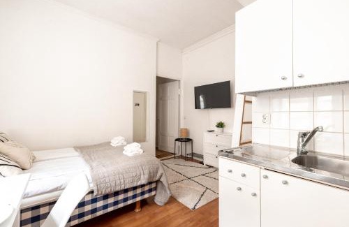 Hietalahti Apartamento | 2ndhomes Cozy Studio in Kamppi