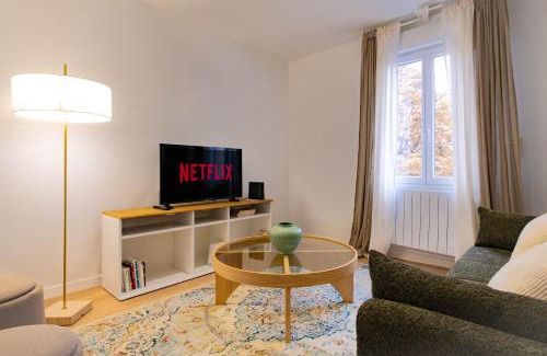 Saint-Denis Apartamento | 2P moderne proche Paris 4 pers