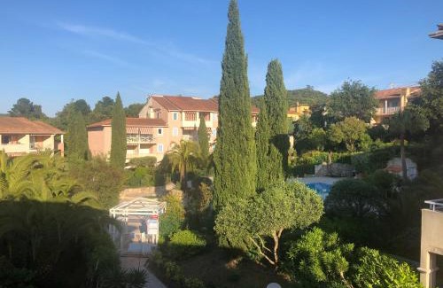 La Croix-Valmer Apartamento | 2P Terrasse vue piscine et jardin tropical La Croix Valmer