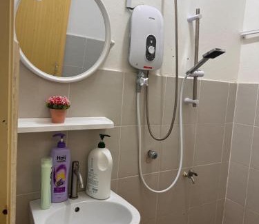 Bayan Lepas Apartamento | 2pax 1car only Malaysian guest only bayan lepas
