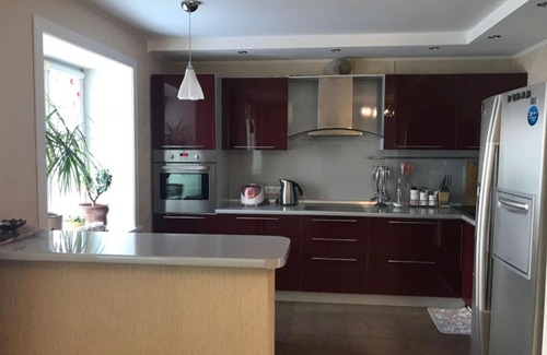 Yuzhno-Sakhalinsk Apartamento | 3-х комнатные апартаменты