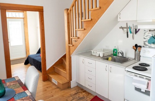 Desjardins Casa | 3 1/2 bright and parking on site (Vieux-Lévis)
