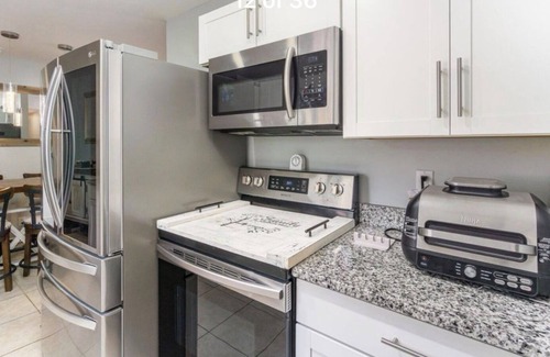 Richmond Casa | 3/2 Close to I-75 & UK Pet friend quiet in the cut