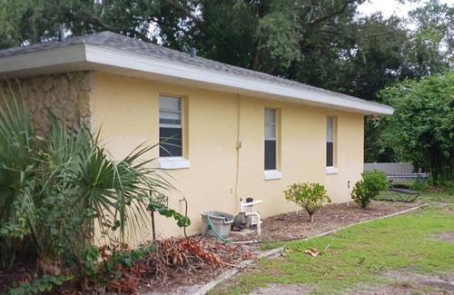 Sun 'N Lake Casa | 3/2 home in tranquil Sebring with AC, and close to beautiful Lake Jackson!