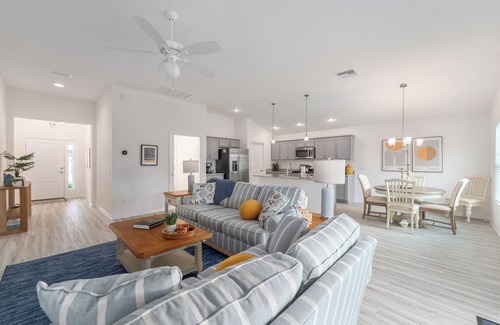 Okahumpka Casa | 3/2 in The Village of Dabney