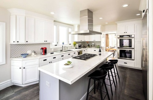 Mount Davidson Manor Casa | 3/2 Luxury house in Sf w/ yard/ gym