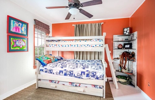 Neptune Beach Casa | 3/2 Pool Home - 2 blocks from bch - w/ Golf Cart!