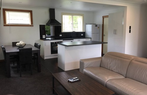 Picton Casa | 3 & 4 Bedroom Houses in Seaview Crescent