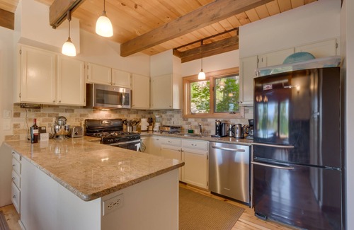 Tahoe Woods Casa | 3, 4 o 5 BRD / Baños, vistas filtradas, patio cercado, acceso a playa privada