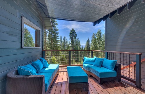 Tahoe Woods Casa | 3, 4 o 5 BRD / Baños, vistas filtradas, patio cercado, acceso a playa privada