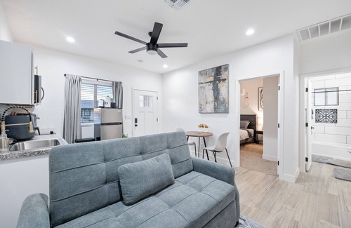 Estrella Casa | 3.8 Miles From Downtown Phoenix #B