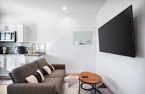 Estrella Apartamento | 3.8 Miles From Downtown Phoenix #C