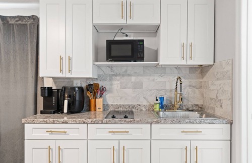 Estrella Apartamento | 3.8 Miles From Downtown Phoenix #C