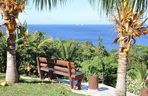 Tanetane Casa | 3 acres of tropical gardens, views of the Caribbean sea