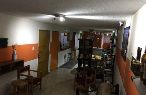 León Apartamento | 3 Air Conditioned brs with Office Area, Gated Parking and Free Mini Pool Table