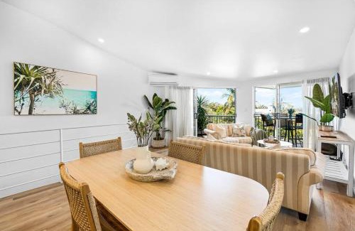 Sunshine Beach Apartamento | 3 Andari, Sunshine Beach ~ Modern Apt, 1 Min Beach