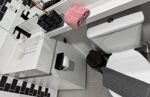 Se Apartamento | 3-Apto Studio Liberdade 450' Metrô -Teatro Renault