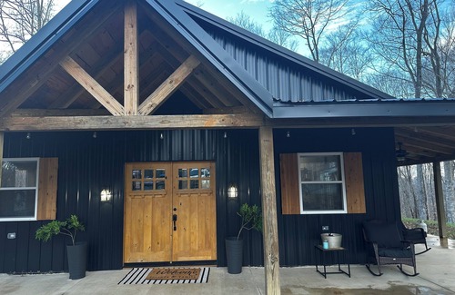 Nancy Casa | 3 bdrm/2 full bath home 1.5 miles from Wolf Creek Marina, Lake Cumberland