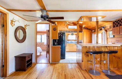 Cornwallville Cabina | 3-bdrm Huxley Farmhouse. Formerly Armstrong Farm. Great for skiing and hiking.