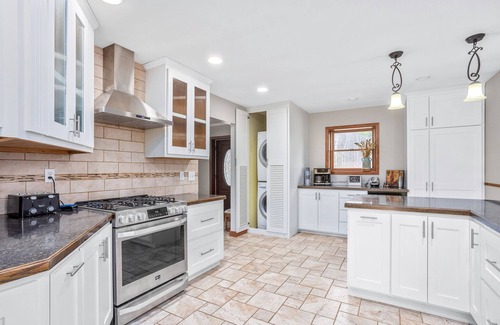 Watkins Glen Casa | 3 Bdrm Spacious Home w Game Room. Just minutes from WGI & Wine Trail.