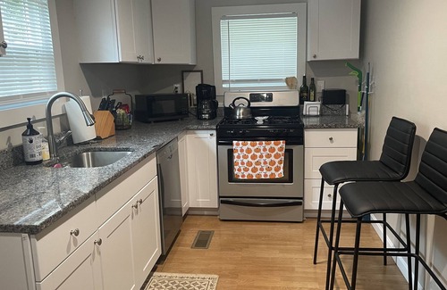East Greenwich Casa | 3 Bdrm Townhome Steps from Main St & EG Waterfront