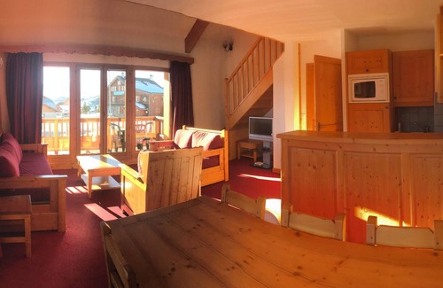 Villarembert Apartamento | 3-Bed Ski Apartment, Pool, U/G Parking, Sleeps 8