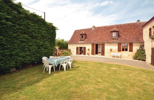 La Chapelle-Saint-Jean Casa | 120 m² Casa ∙ 2 habitaciones ∙ 6 personas
