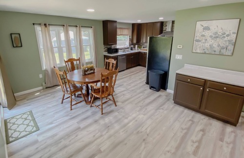 La Porte Casa | 3 bed, 1-1/2 bath, Prime Location