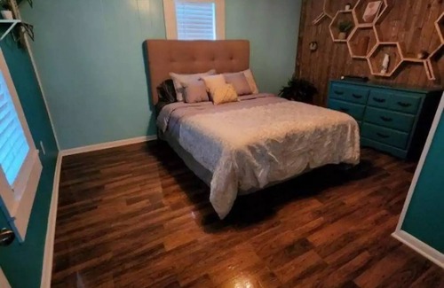 Lawrenceburg Casa | 3 Bed, 1 Bath
