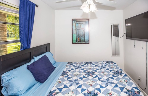 Azalea Park Casa | 3 Bed 2 Bath Comfy Home 15 min To Downtown!