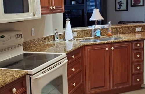 Estero Condominio | 3 Bed 2 Bath Condo in desirable gated community of Grandezza On Golf Course
