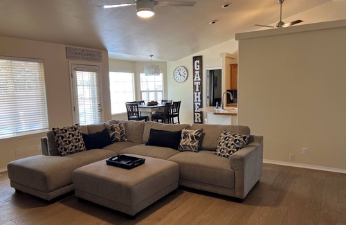 Twin Falls Casa | 3 bed, 2 bath home w/ RV parking