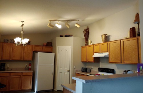 Coronado Ranch Casa | 3 dormitorios / 2 baños en un barrio muy agradable en Gilbert