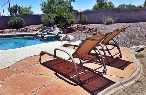 Coronado Ranch Casa | 3 dormitorios / 2 baños en un barrio muy agradable en Gilbert