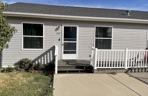 Belfield Casa | 3 bed, 2 bath near TRNP, Medora and Dickinson