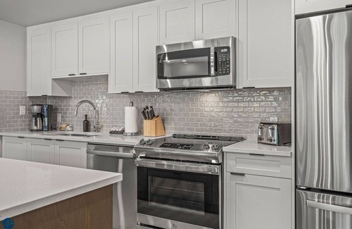 Dead Man's Flats Condominio | 3 Bed/2 Bath Sparrowhawk Resort-Top Floor-Sleeps 8