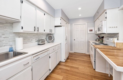 St. Simons Island Condominio | 3 bed/3 bath Exceptional Townhouse on Golf Course