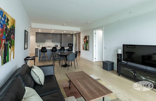 Midtown Toronto Condominio | 3 bed 3 bath Condo, Central Toronto