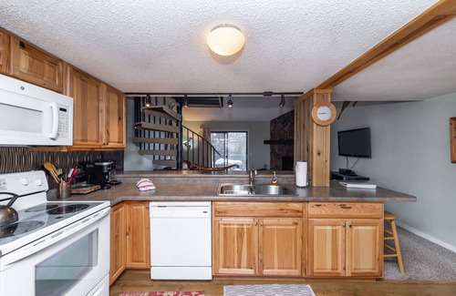 Fraser Casa | 3 Bed/ 3 Bath Condo Minutes from Winter Park