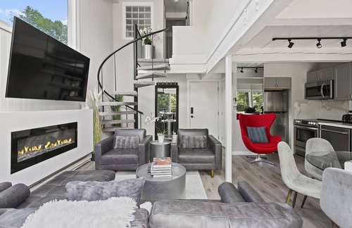 Aspen Condominio | 3 Bed/3 Bath In Town Aspen Luxury King & 2 Queen Bed W/D AC Parking Balcony Wifi