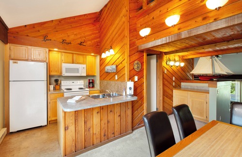 Cedar Condominio | 3 bed 3 bath, Outside heated pool, Close to Dunes