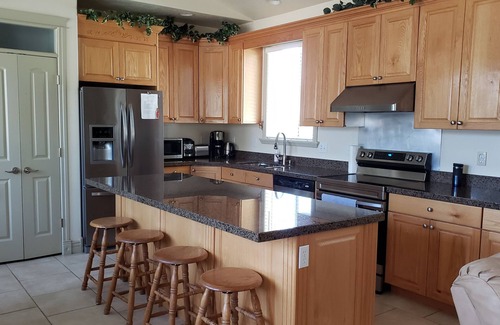 Farmington Casa | 3 Bed, 4 Bath, 2-Story House in Great Neighborhood