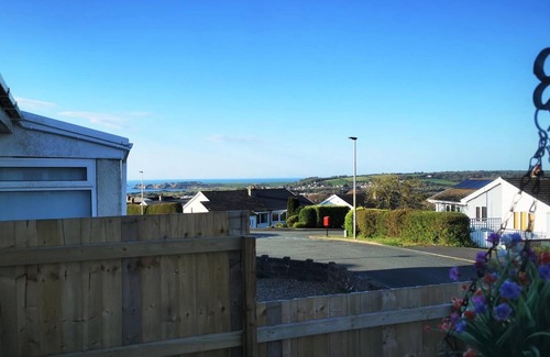 Tenby Cabaña | 3-bed 5-6 Berth Modernised Bungalow!