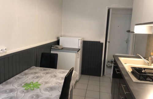Canteleu Apartamento | Apartamento de 3 camas + estacionamiento cerca de Kindarena