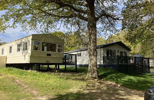 Cowes Cabina | 3 Bed Caravan Sea Views Discounted Ferry