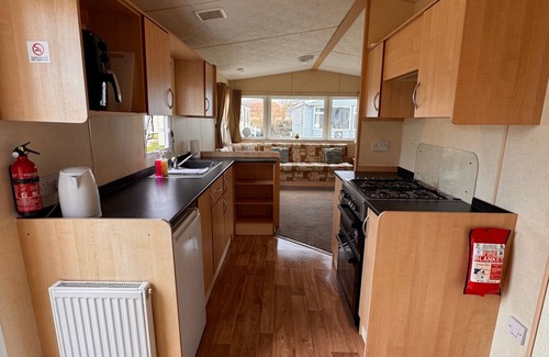 Towyn Chalet De Esquí | 3 Bedroom, pet Friendly, Lyons Winkups, Towyn