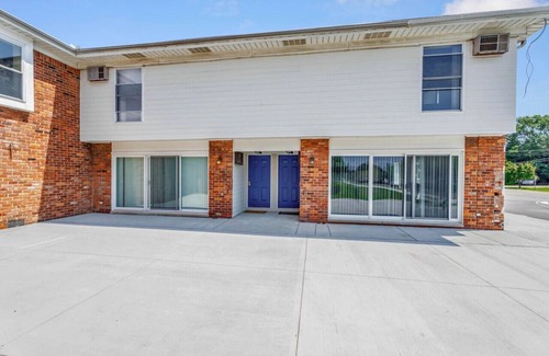 Sterling Heights Apartamento | 3 bed Comfort at Sterling Heights